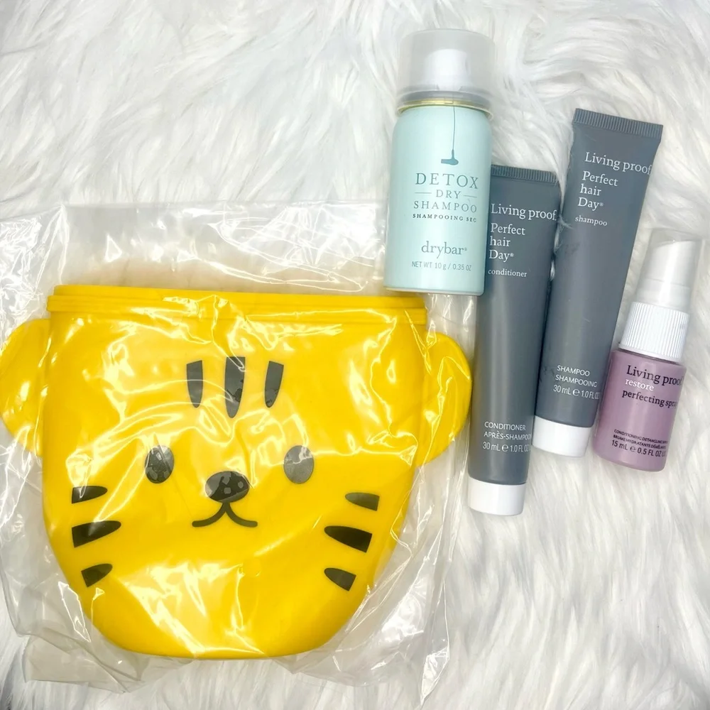 Living Proof Beaty bundle set with eco-friendly travel‎ bag